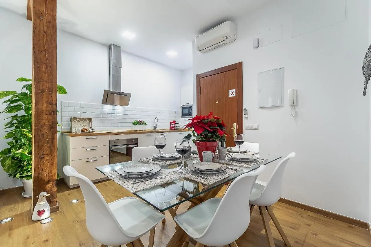 Exclusive Luxury Stay At Plaza Uncibay, Malaga Center アパート