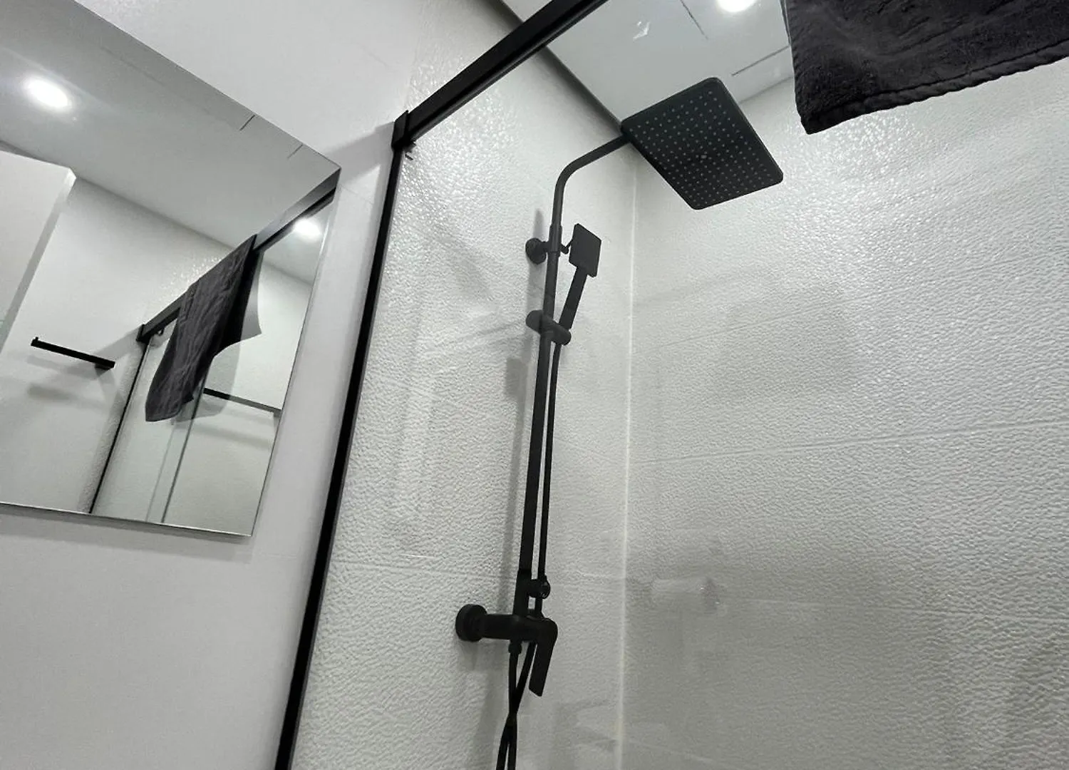 アパート Exclusive Luxury Stay At Plaza Uncibay, Malaga Center スペイン