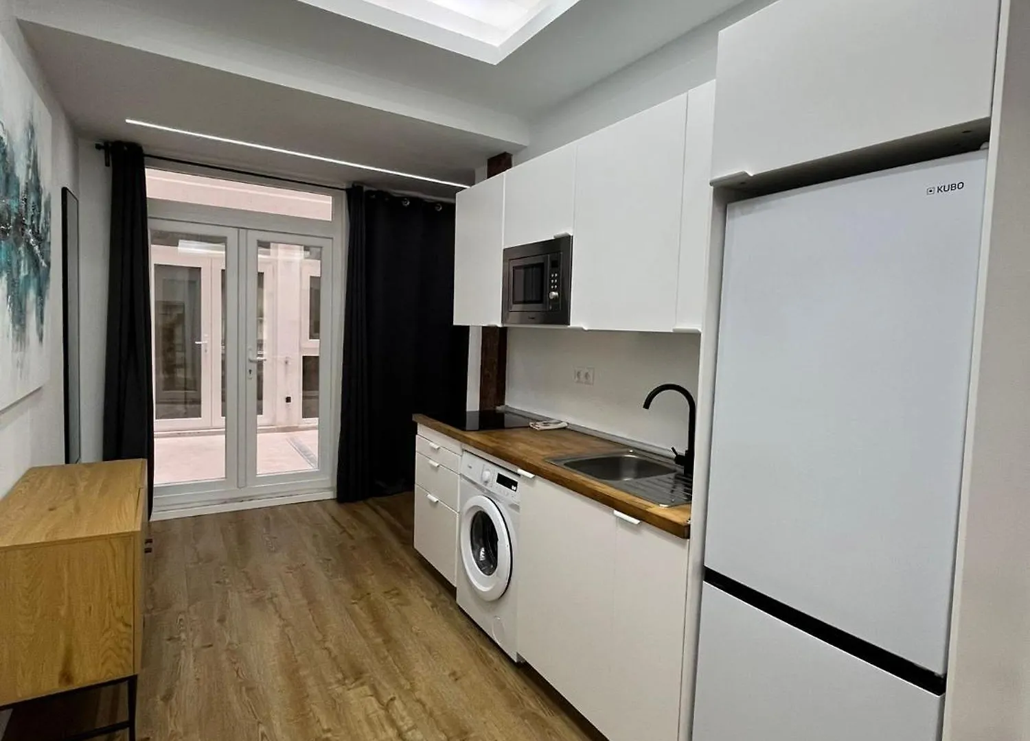 Exclusive Luxury Stay At Plaza Uncibay, Malaga Center Appartement